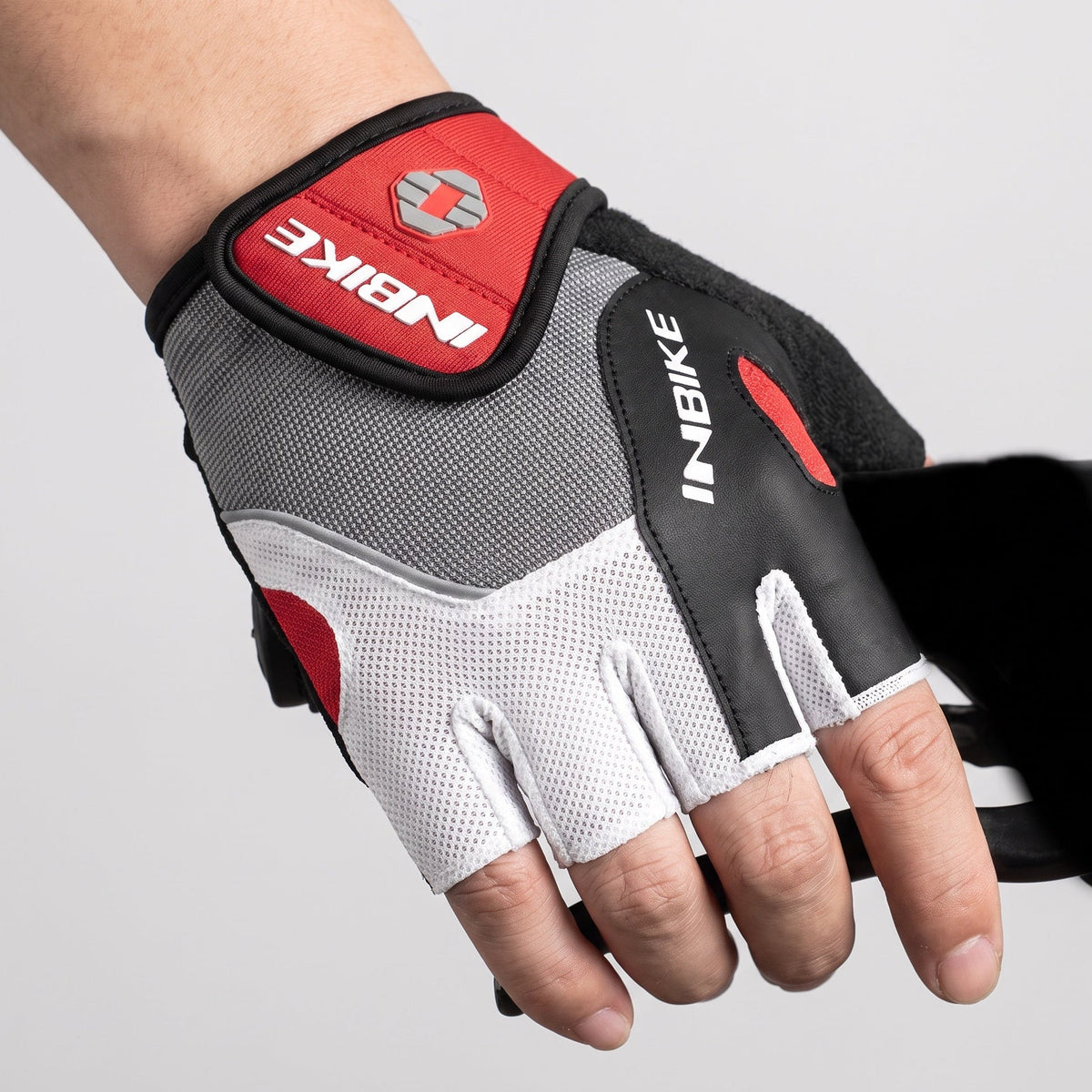 Fingerlose Radhandschuhe mit Gel-Polsterung und Reflektorbesatz