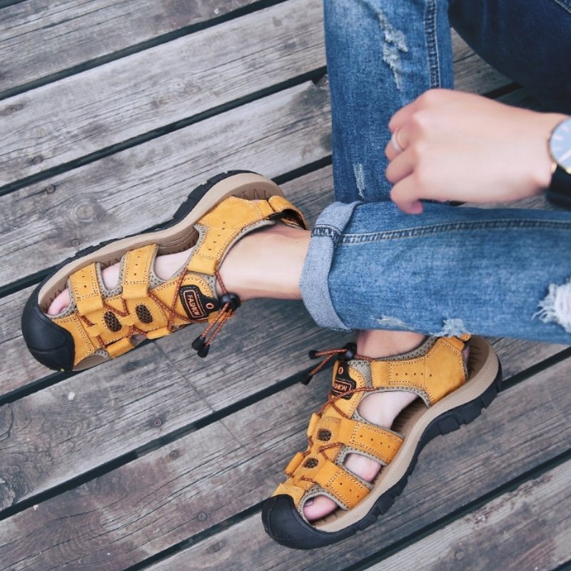Herren-Komfortsandalen mit verstellbaren Riemen