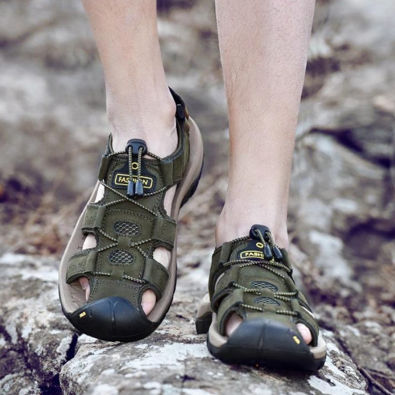 Herren-Komfortsandalen mit verstellbaren Riemen