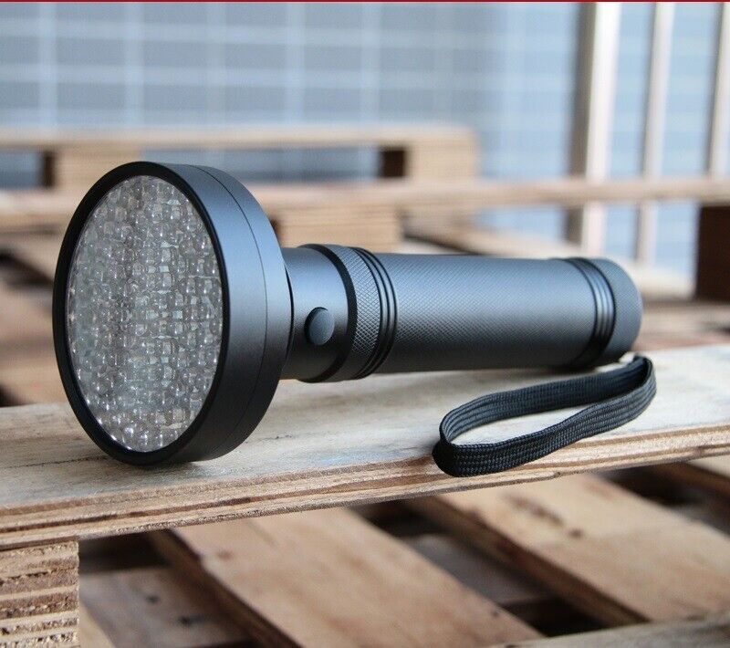 Super helle UV-Taschenlampe – 395 nm Schwarzlicht