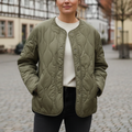 Mantel Damen gesteppt mit Rundhalsausschnitt & Druckknöpfen – QuiltaShell Jacke