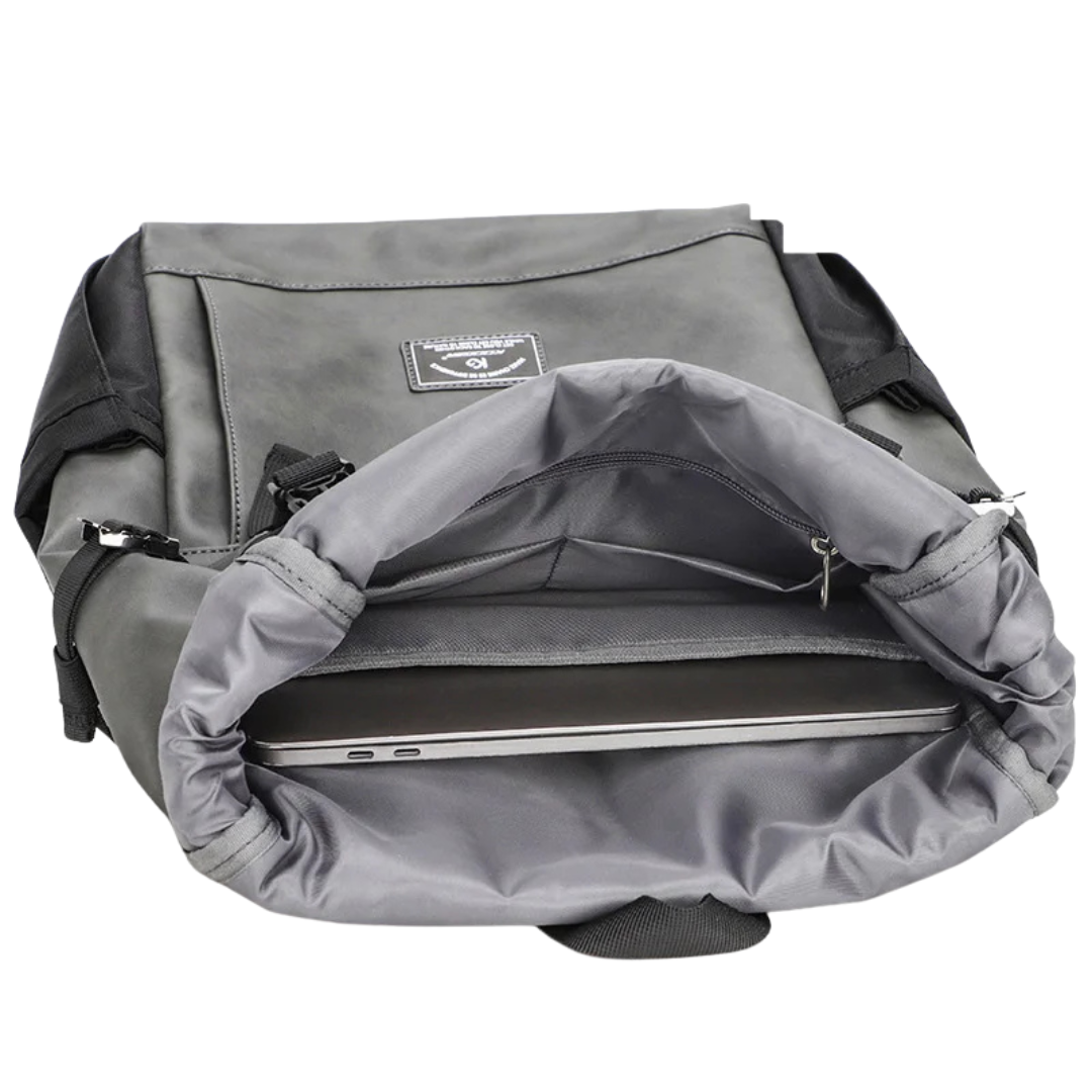 Rolltop-Rucksack mit großem Fassungsvermögen