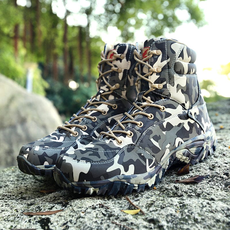 Trekking-Stiefel aus Canvas mit Camouflage-Muster