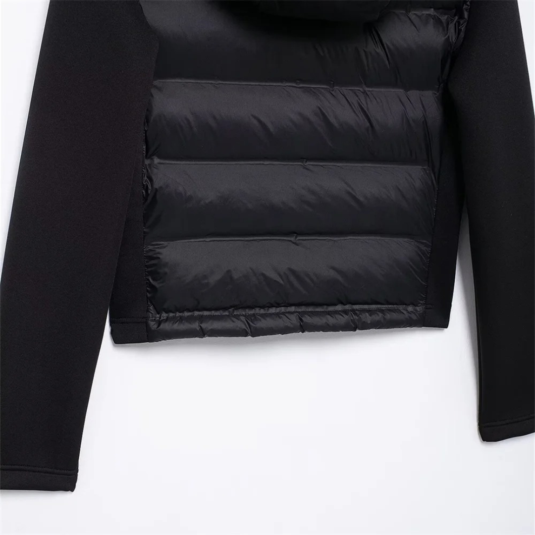 Daunenjacke mit Kapuze & Slim-Fit Design – ArcticEase Jacket
