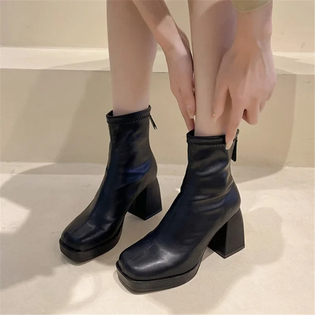 Stiefel mit Blockabsatz & eckiger Spitze – ChelsiStep Ankle Boots