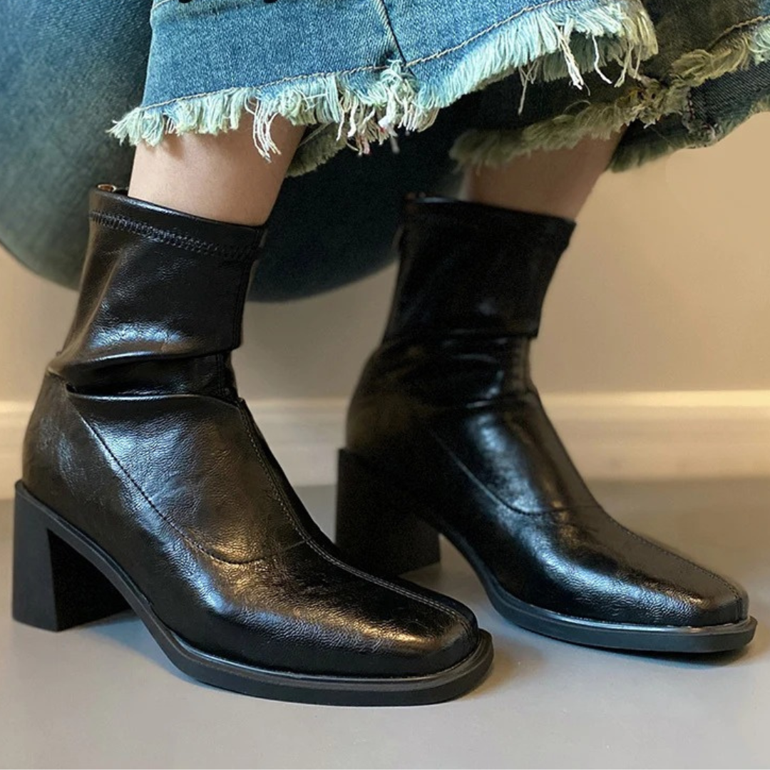 Stiefel mit quadratischer Spitze & Blockabsatz aus PU-Leder – Vintara Ankle Boots