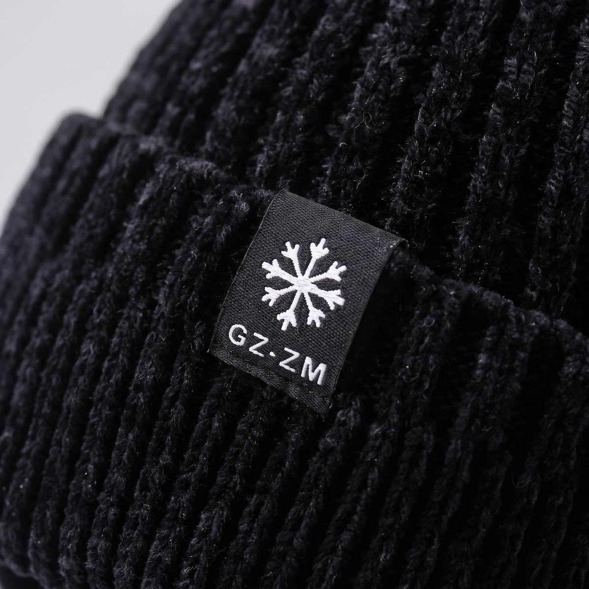 Herren Beanie mit Ohrenklappen – fleecegefüttert