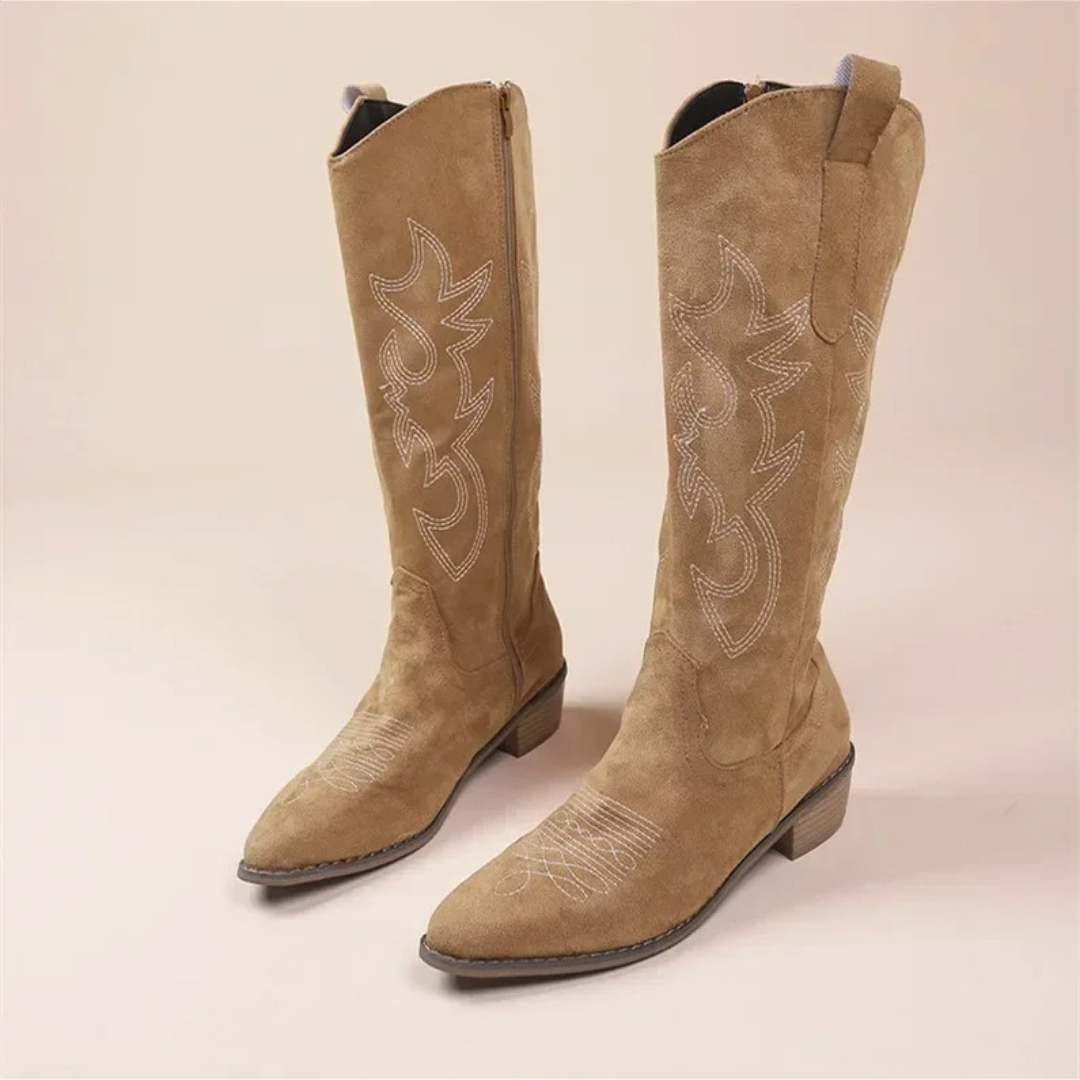 Stiefel mit Stickerei & Blockabsatz – PrairieCharm Boots