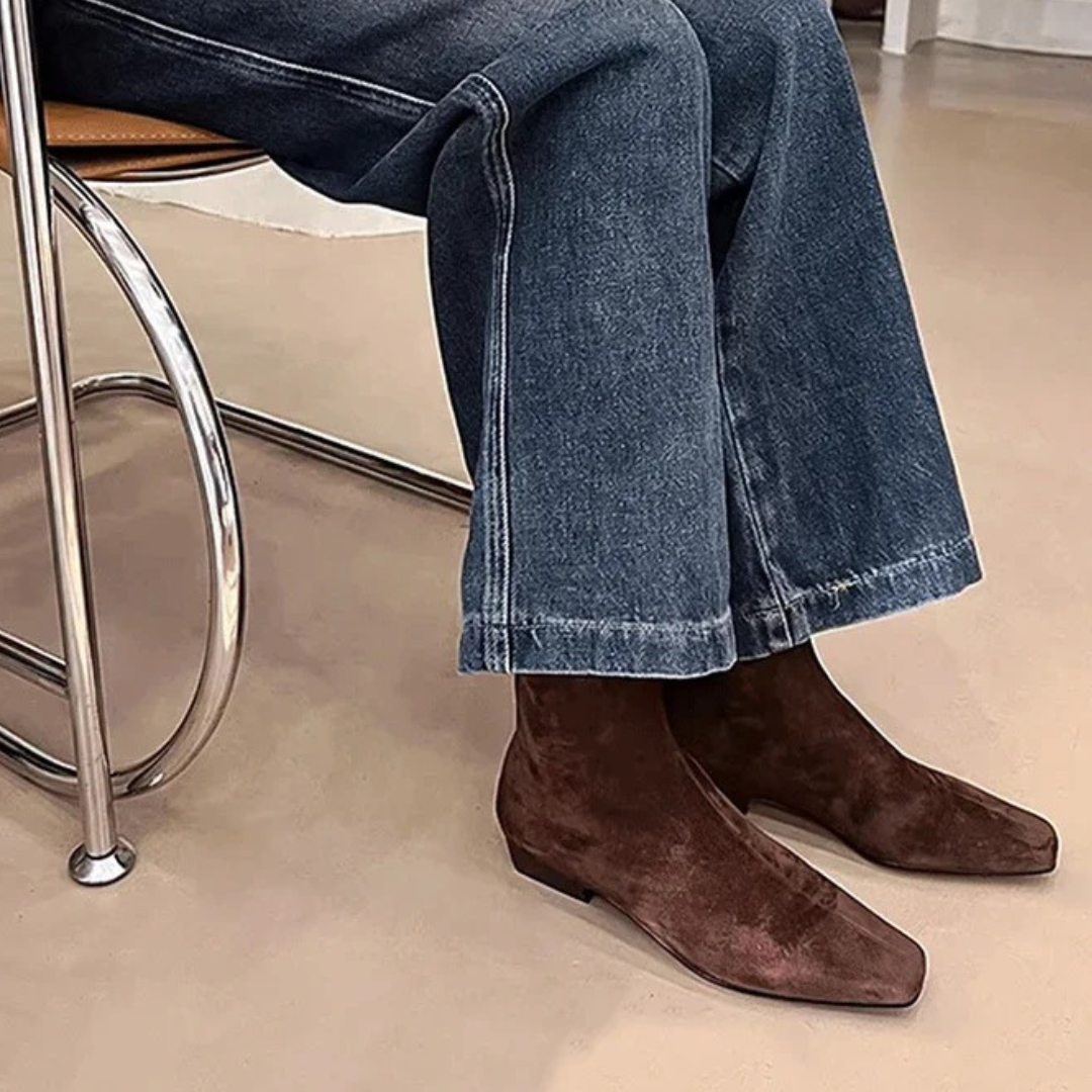 Damen Stiefel mit Plüschfutter & eckiger Zehenform – VelvetRoma Boots