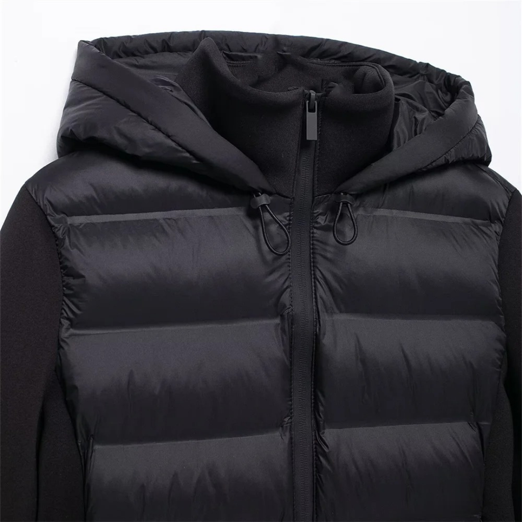 Daunenjacke mit Kapuze & Slim-Fit Design – ArcticEase Jacket