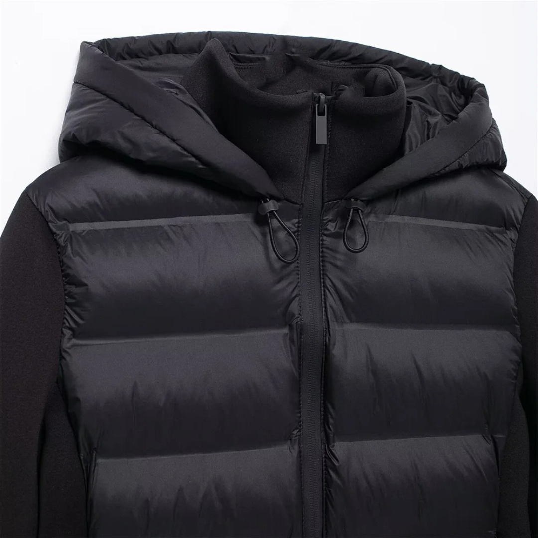 Daunenjacke mit Kapuze & Slim-Fit Design – ArcticEase Jacket