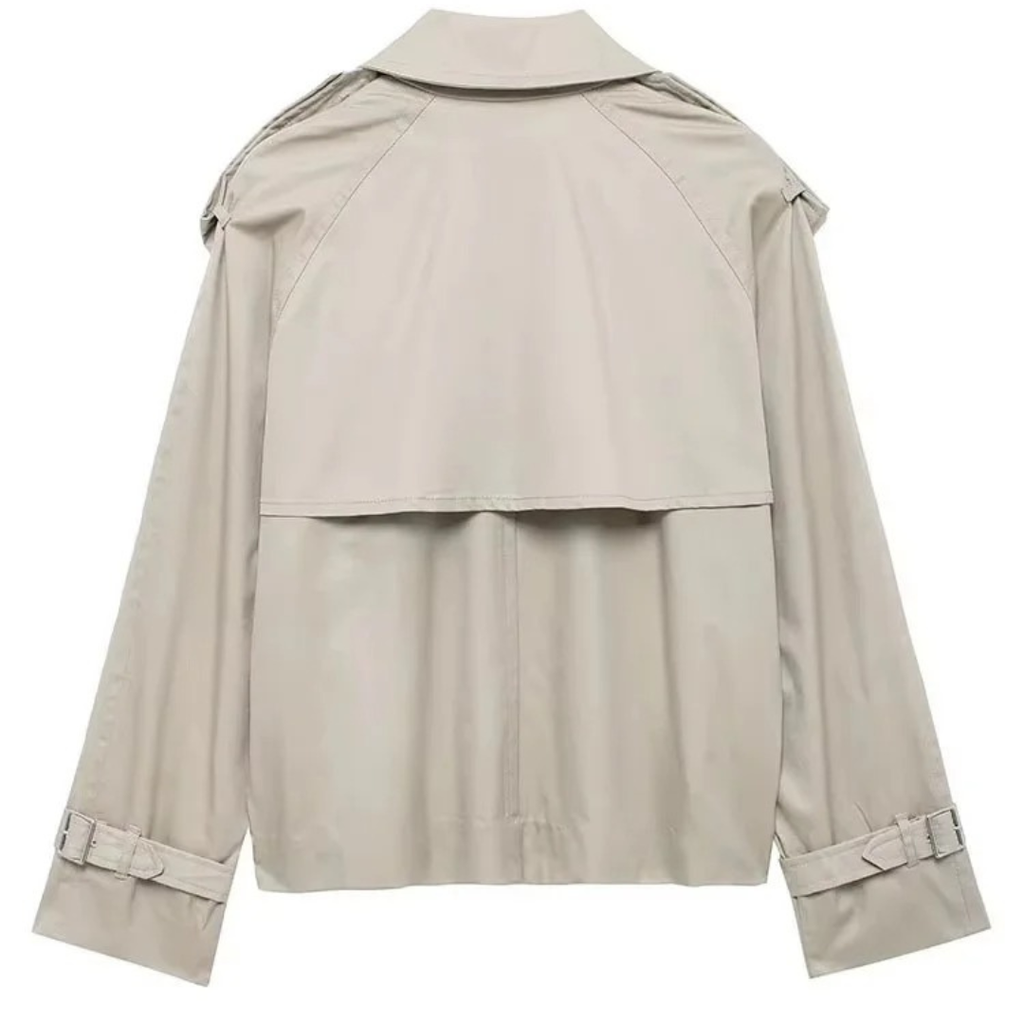 Mantel Damen kurz mit Doppelreiher & Oversized-Schnitt – UrbanChic Cropped Coat