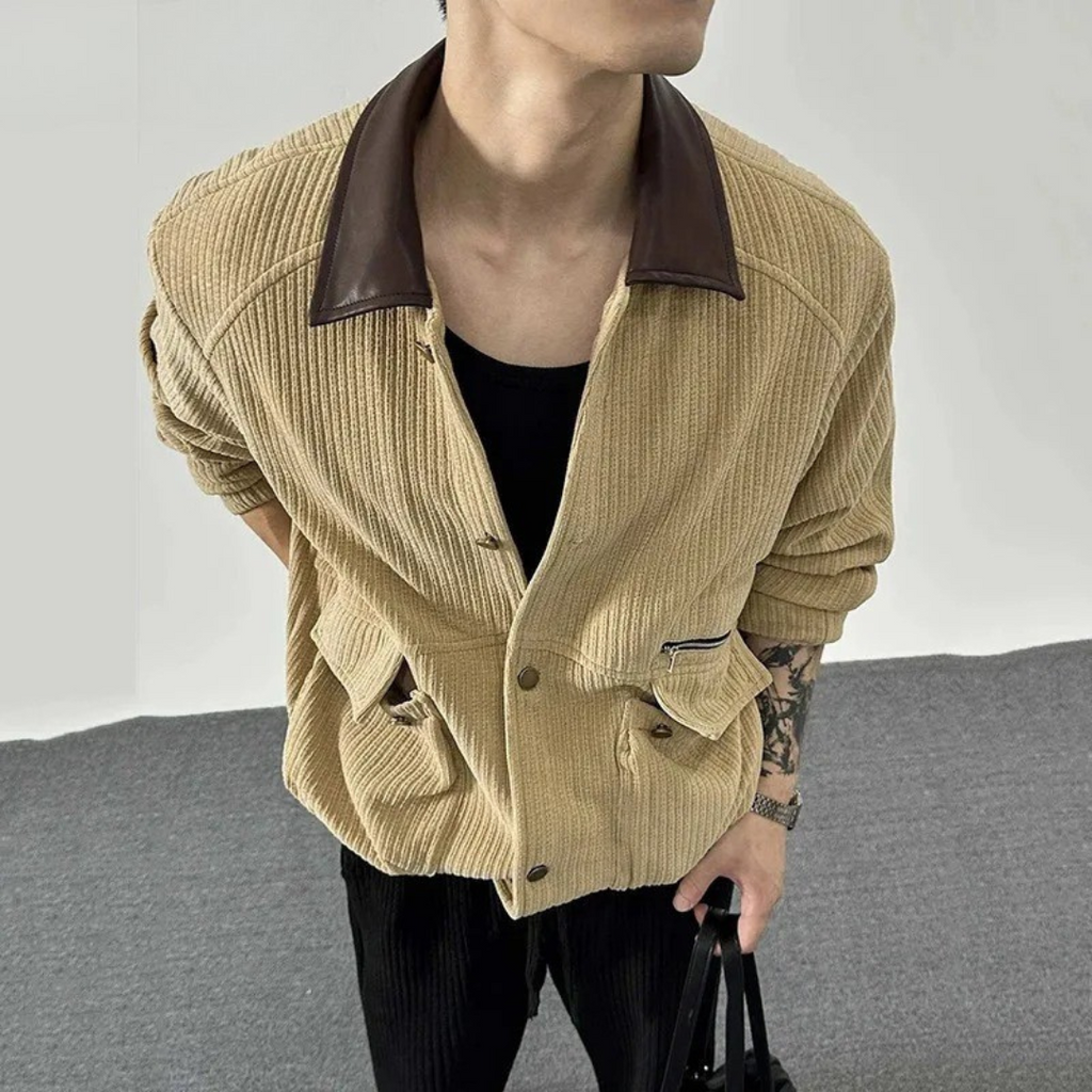 Jacke im Casual-Barn-Stil mit Leder-Look-Kragen & Taschen – PFNW Heritage