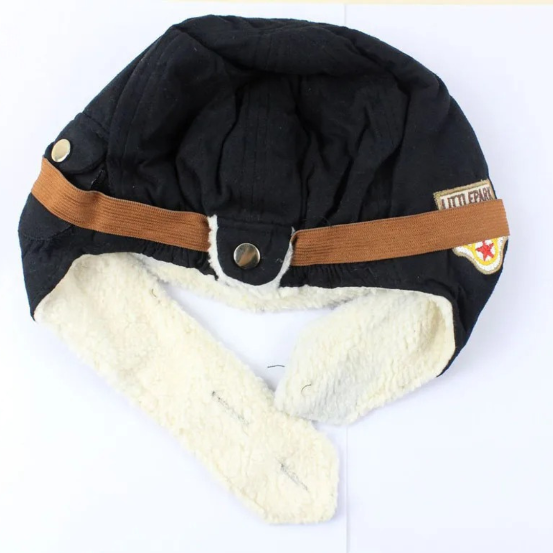 Mütze mit Ohrenschutz & Flieger-Design für Kinder – SkyPilot Cap