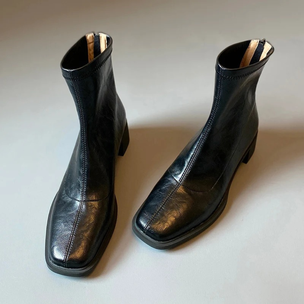 Stiefel mit quadratischer Spitze & Blockabsatz aus PU-Leder – Vintara Ankle Boots