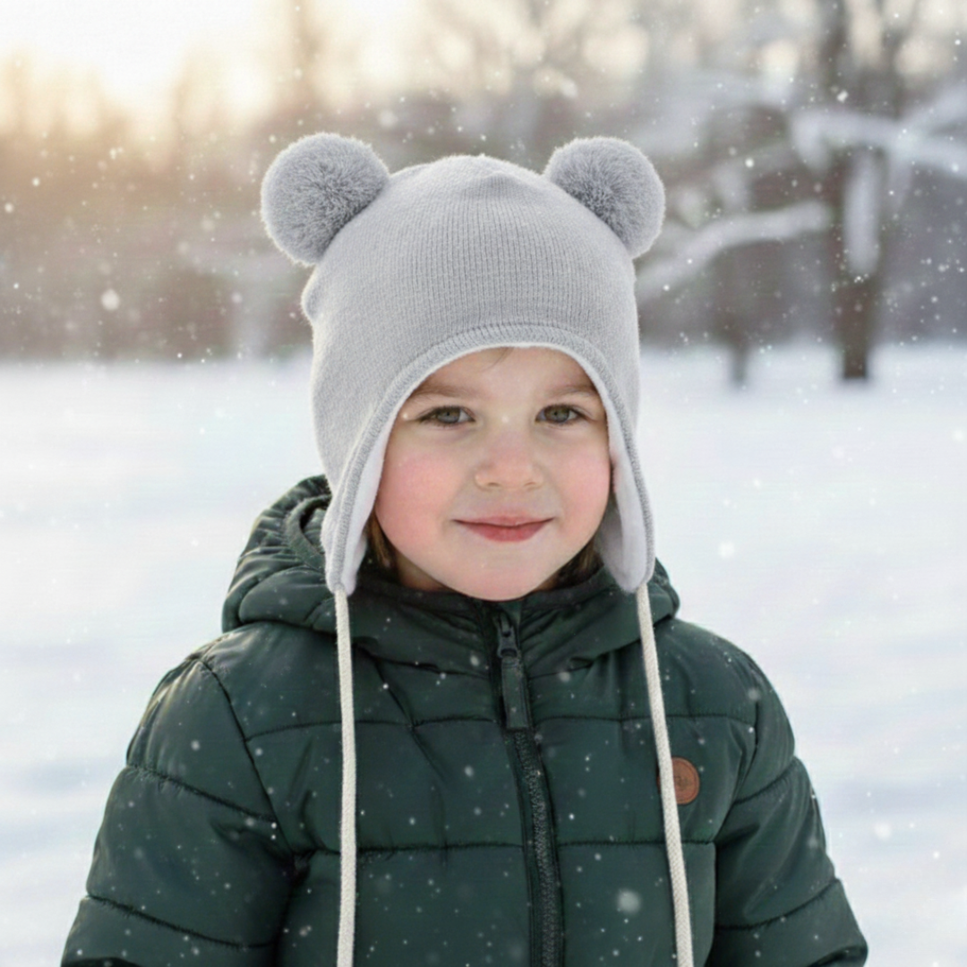 Mütze mit Ohrenklappen & Fleecefutter für Babys – BearHug Knit