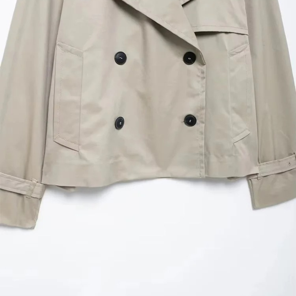 Mantel Damen kurz mit Doppelreiher & Oversized-Schnitt – UrbanChic Cropped Coat