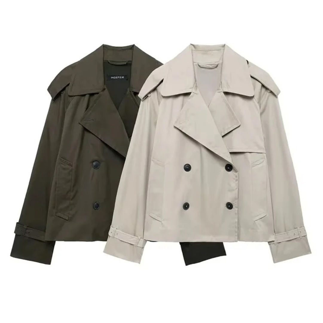 Mantel Damen kurz mit Doppelreiher & Oversized-Schnitt – UrbanChic Cropped Coat