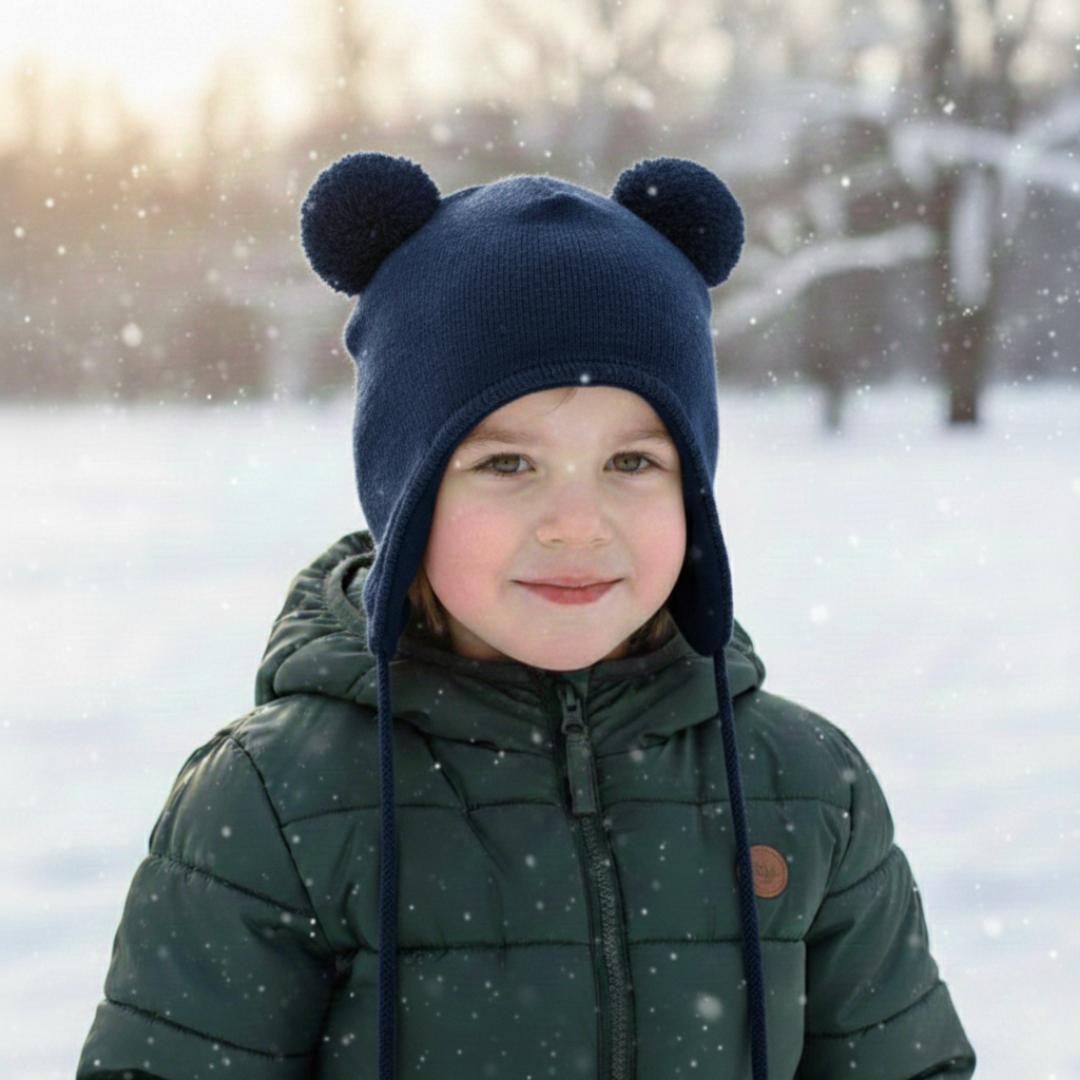Mütze mit Ohrenklappen & Fleecefutter für Babys – BearHug Knit