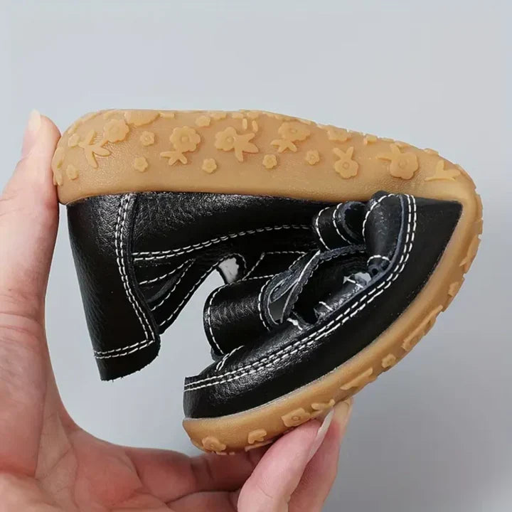 Komfortschuhe aus Leder mit breiter Zehenbox