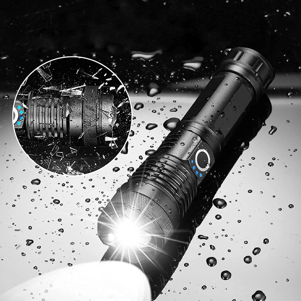 Tactical-Taschenlampe – super hell, LED mit wiederaufladbarem Akku