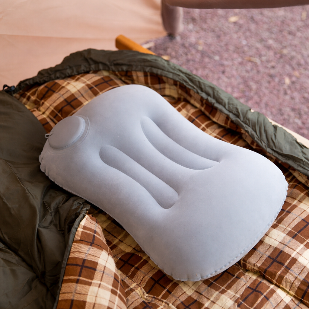 Aufblasbares Camping-Kissen mit eingebauter Pumpe – ultraleichtes Reisekissen