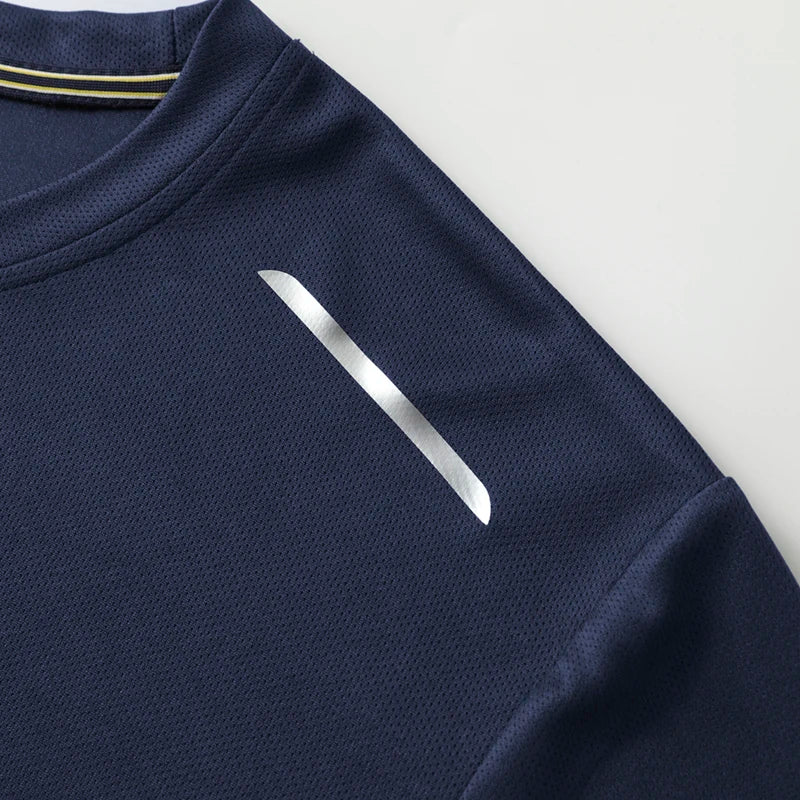 Aerolift Langarm Performance-T-Shirt