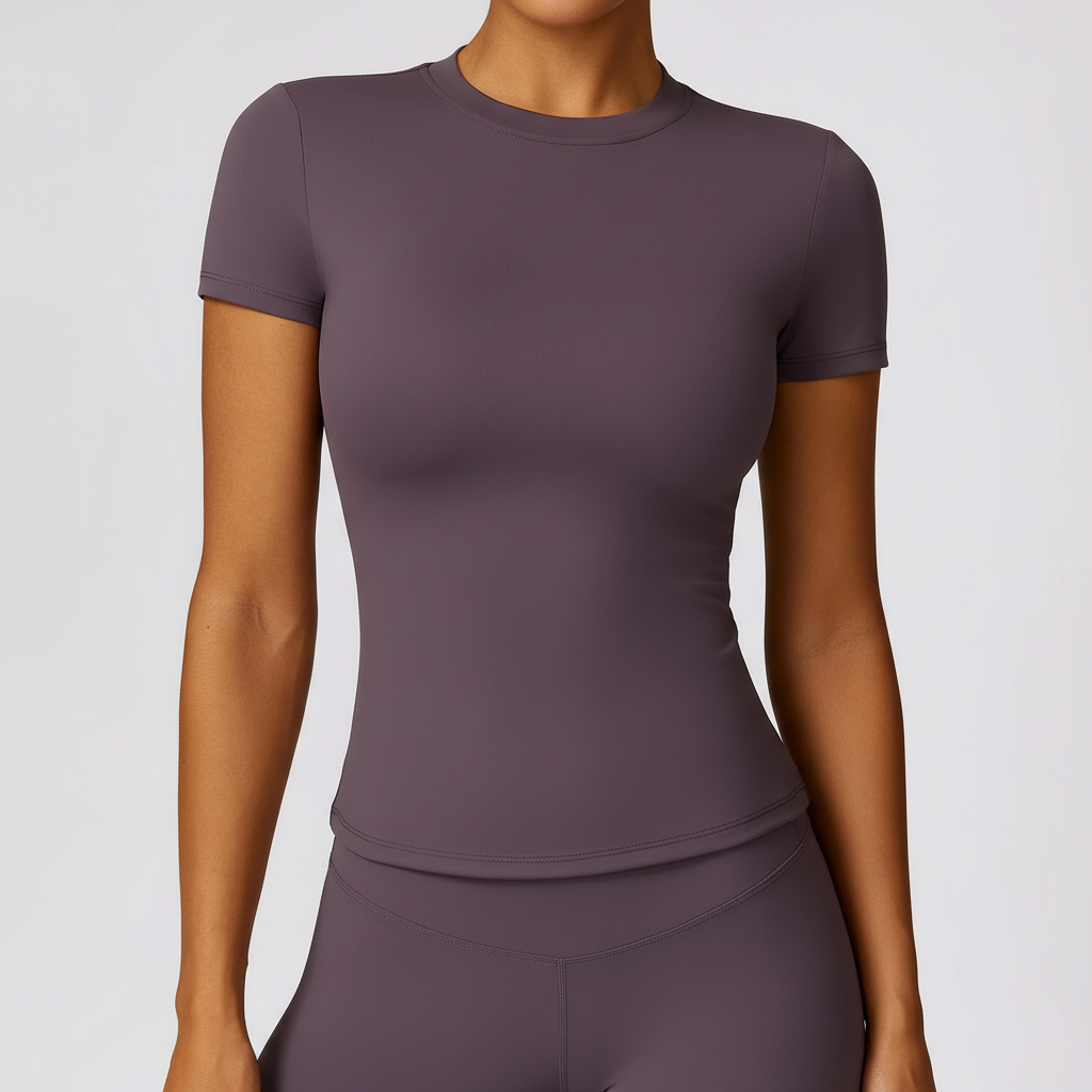 Aetherly Slim-Fit Kurzarm-Top