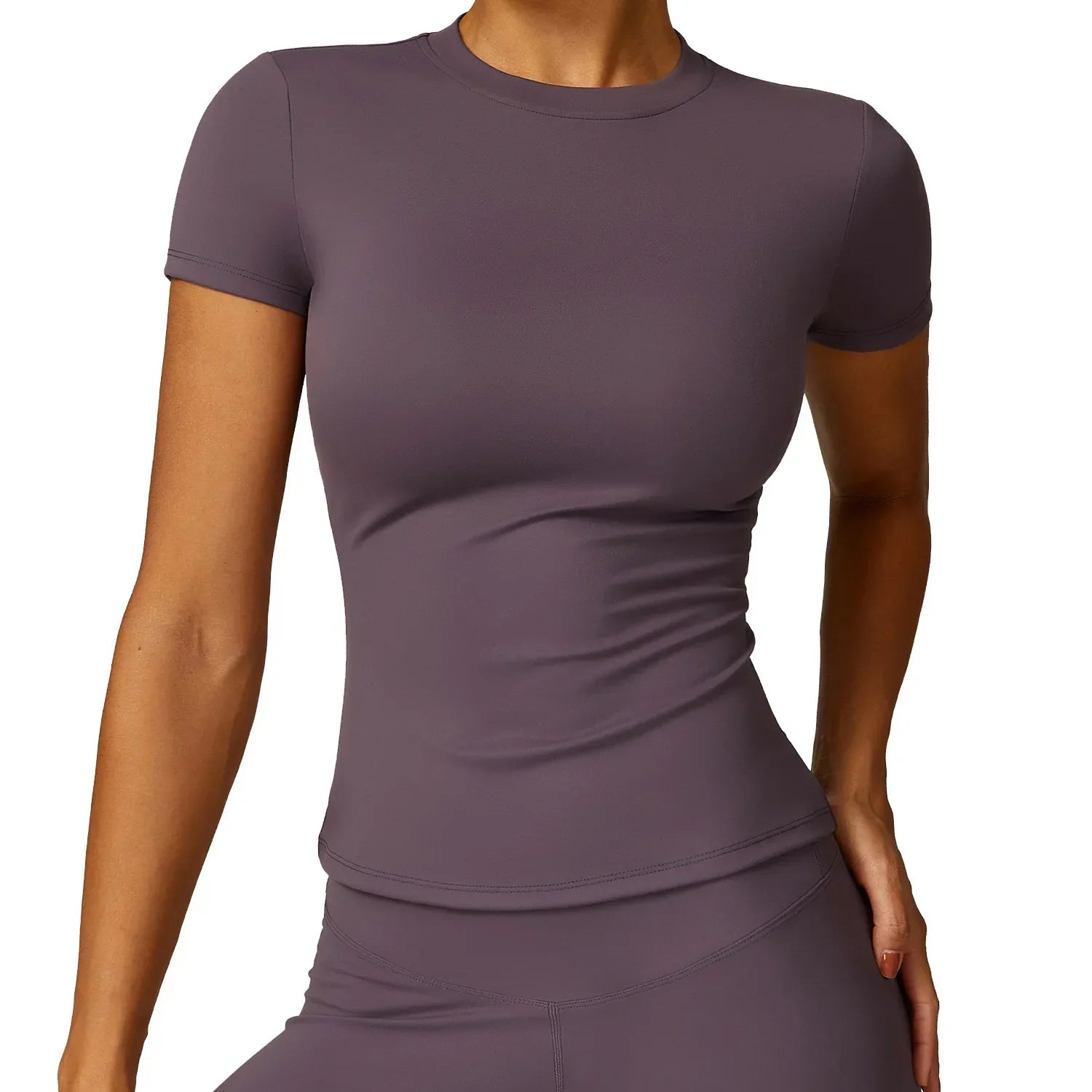 Aetherly Slim-Fit Kurzarm-Top