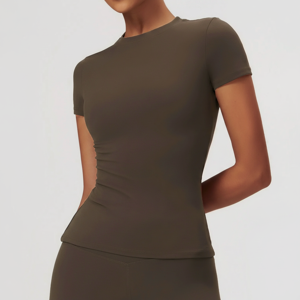 Aetherly Slim-Fit Kurzarm-Top