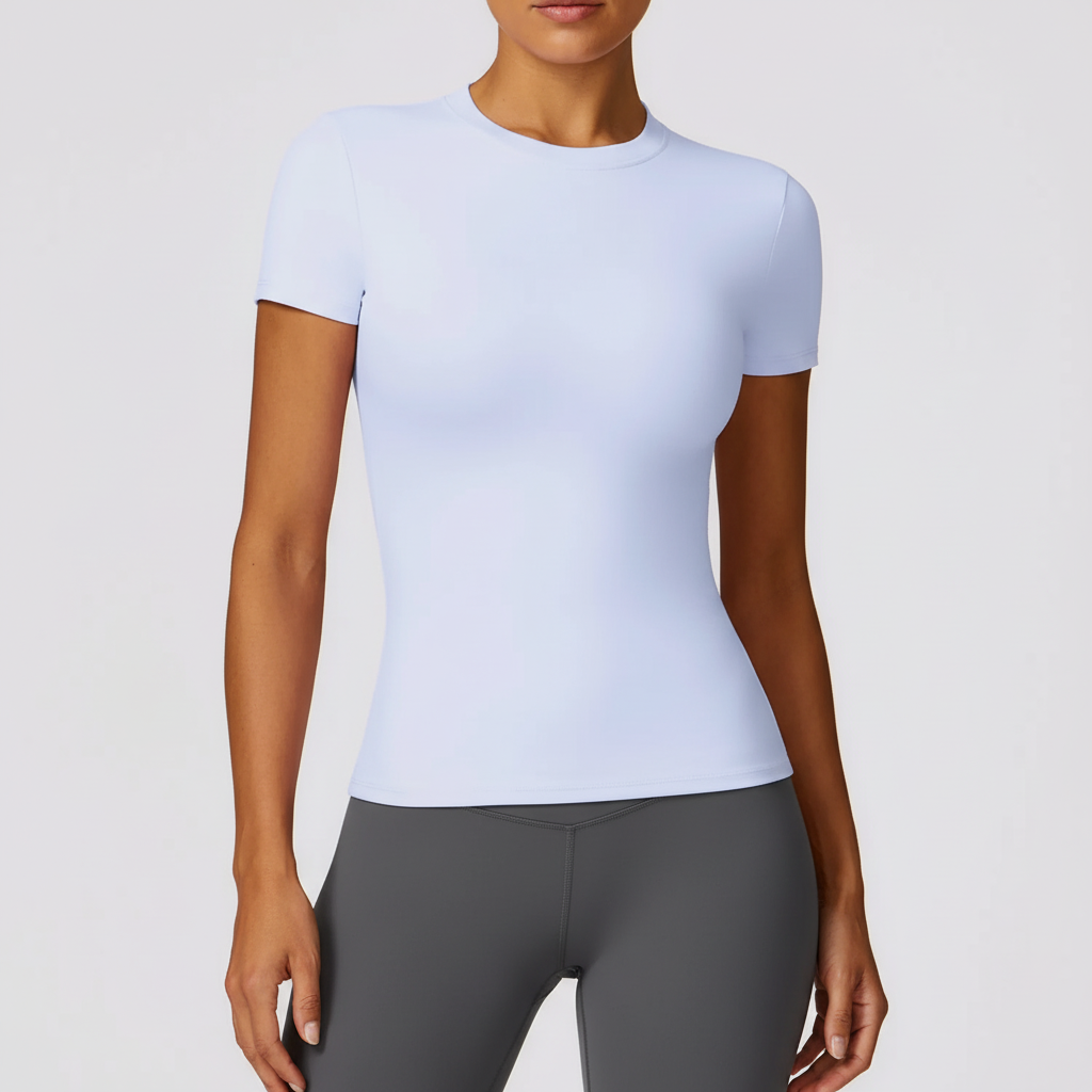 Aetherly Slim-Fit Kurzarm-Top