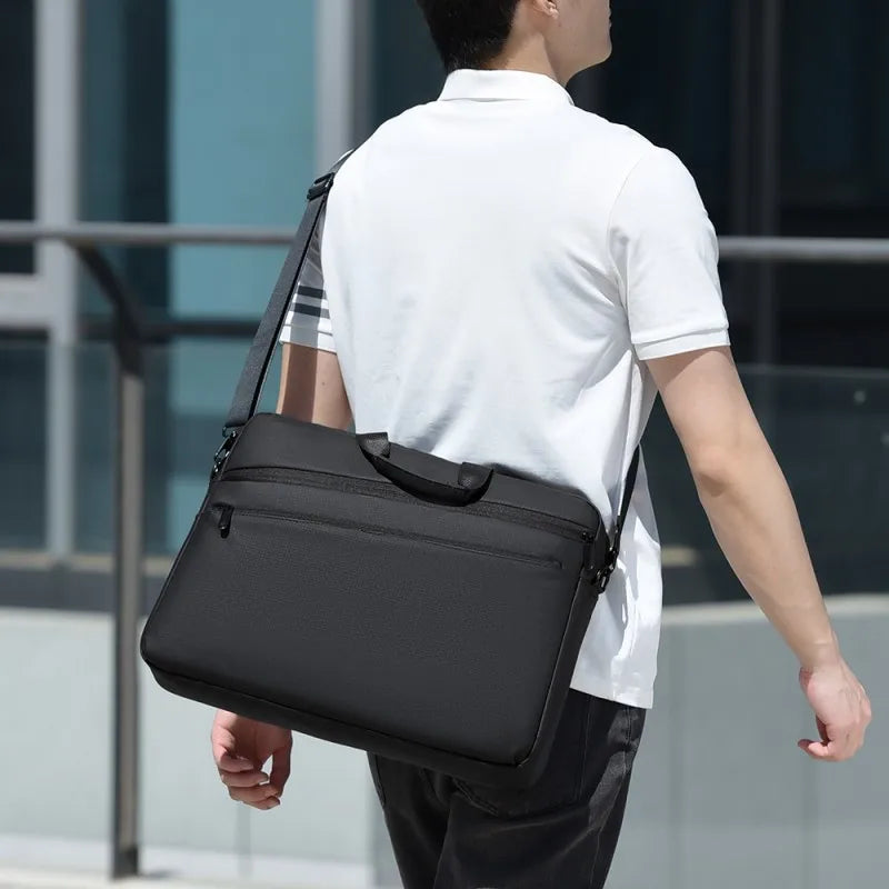 Business-Laptop-Aktentasche