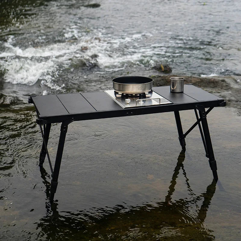 Campivex Klappbarer Outdoor-Tisch mit verstellbaren Beinen