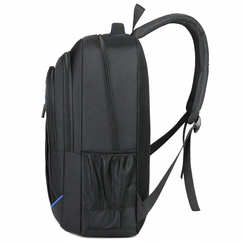 Carryal Großvolumiger Mehrkammer-Rucksack