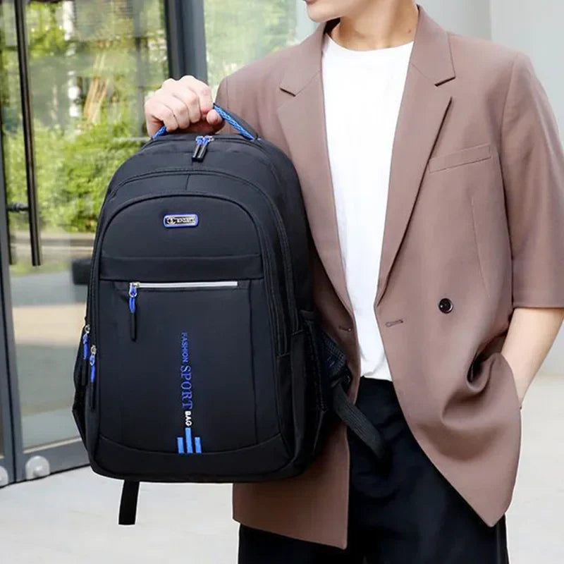 Carryvast Großraumrucksack mit Mehrfachfächern