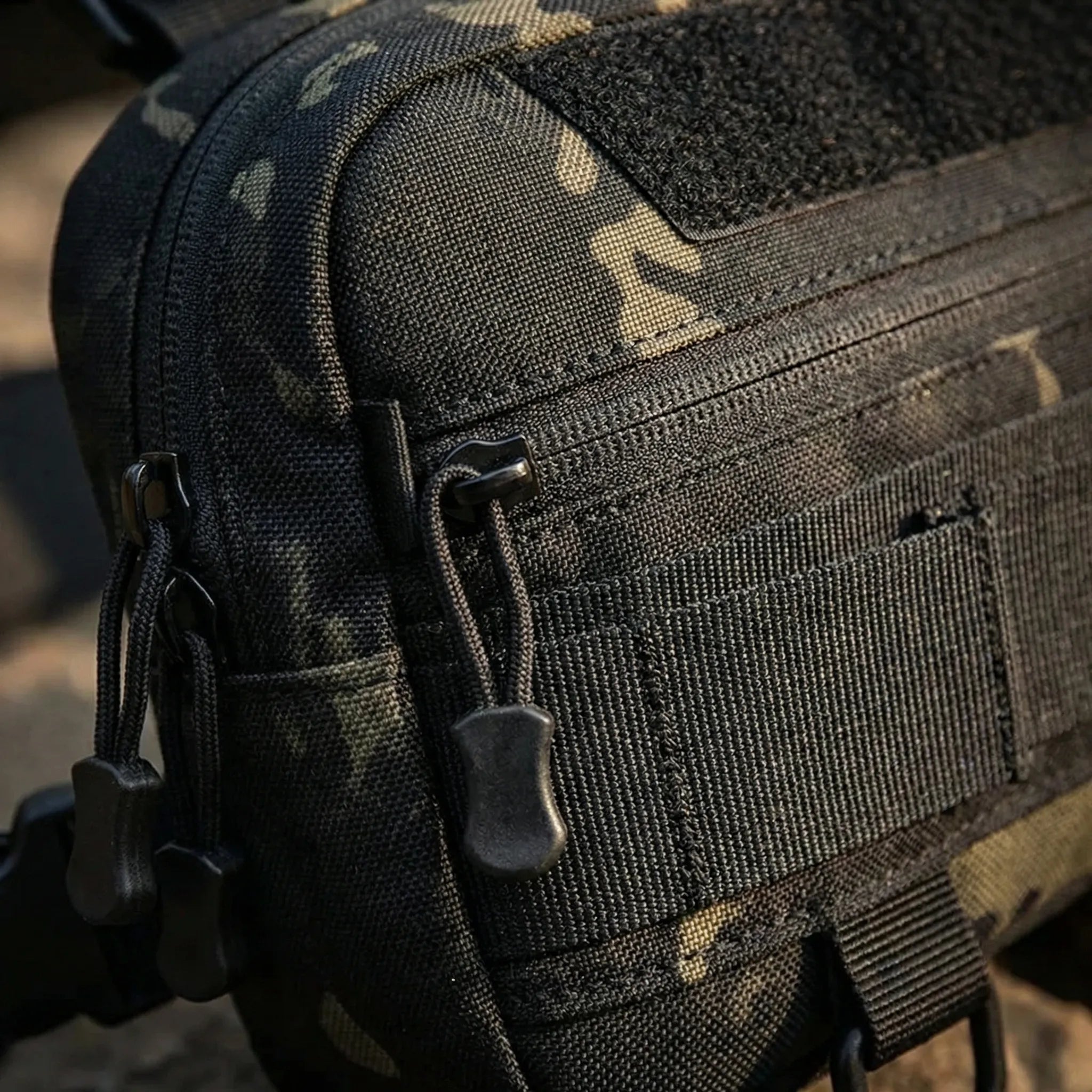 Chestara Kompakte Brusttasche
