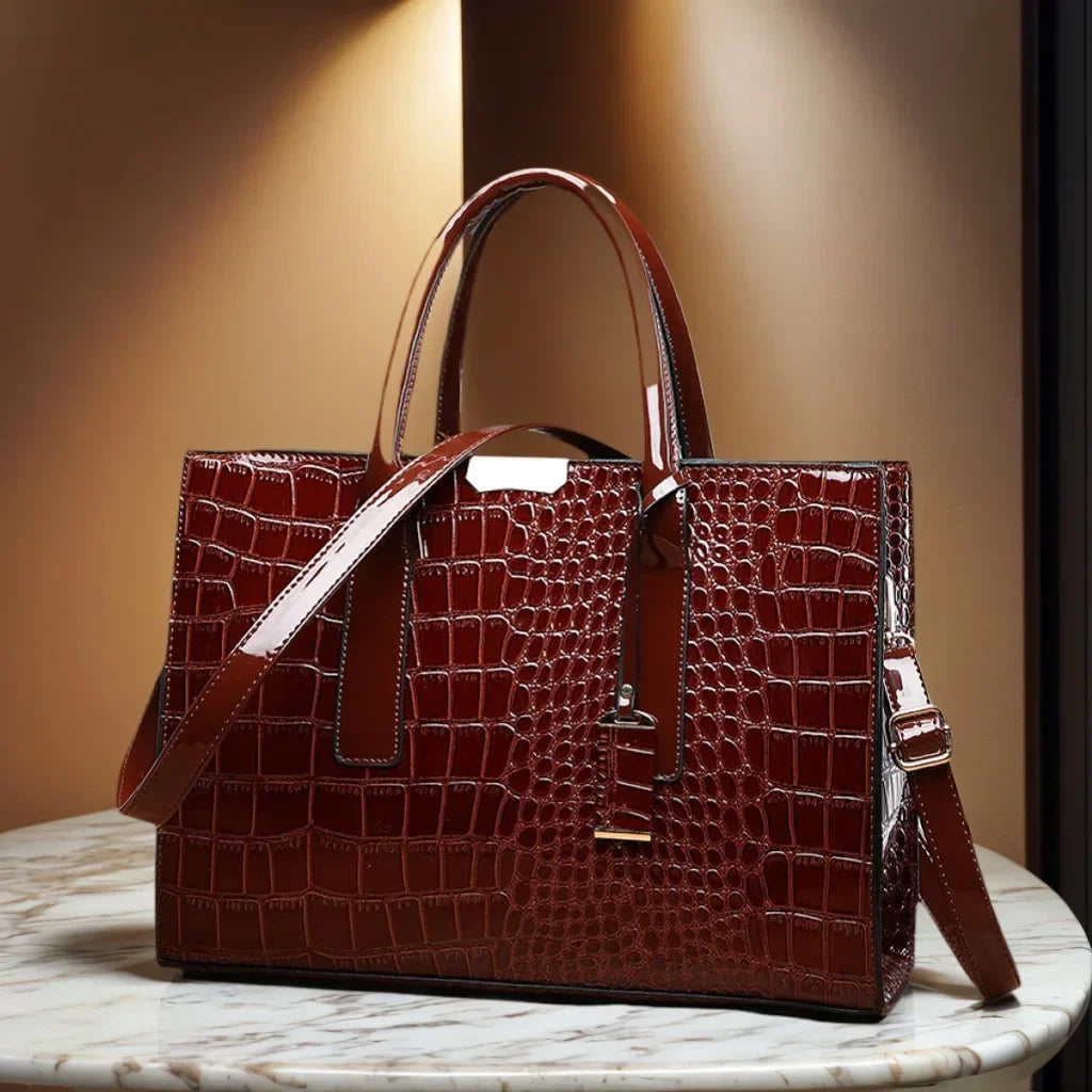 Crocovelle Strukturierte Handtasche Mit Kroko-Prägung