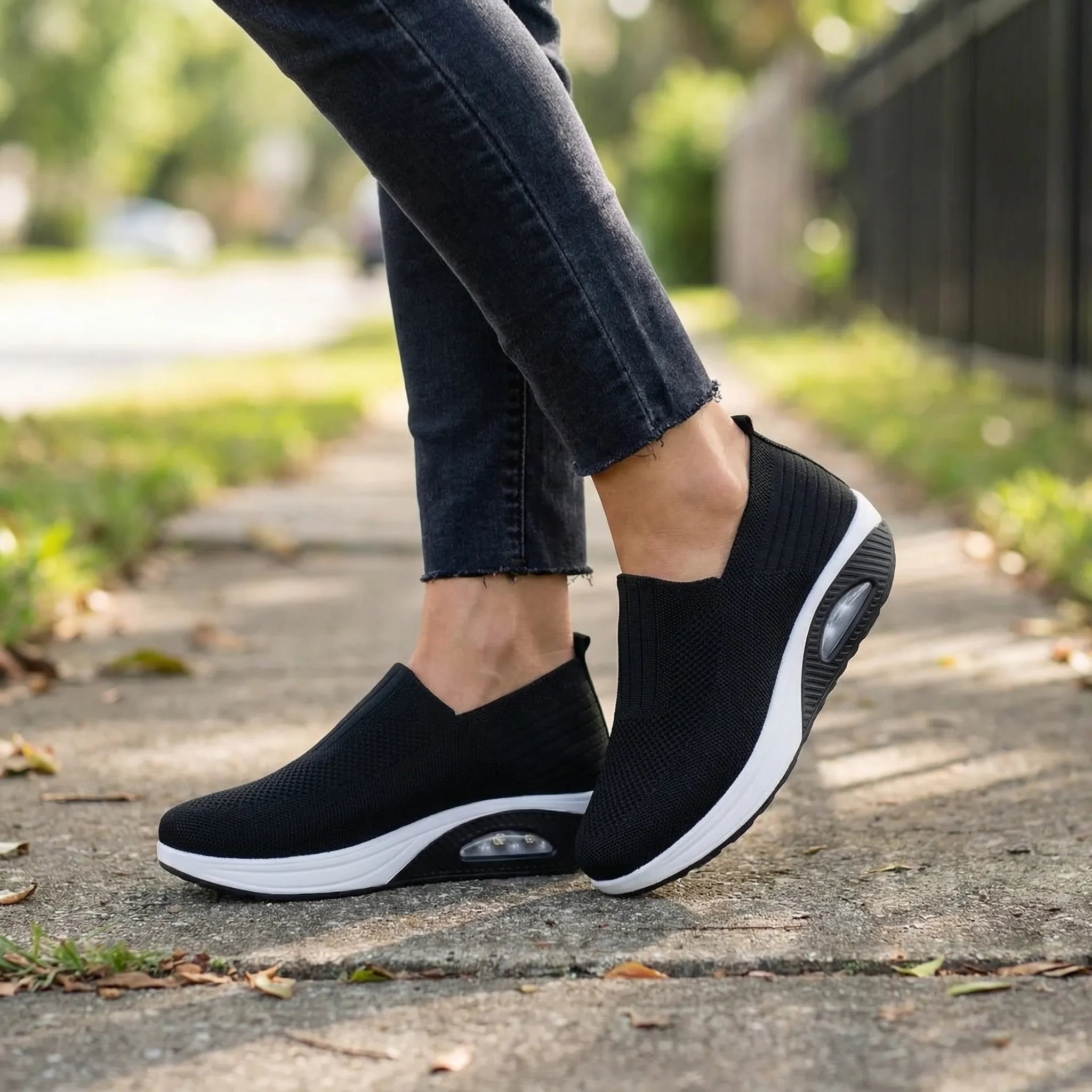 Cushova Slip-On Keilabsatz-Plattform-Sneaker