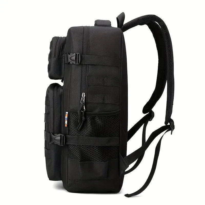 Großvolumiger taktischer Rucksack
