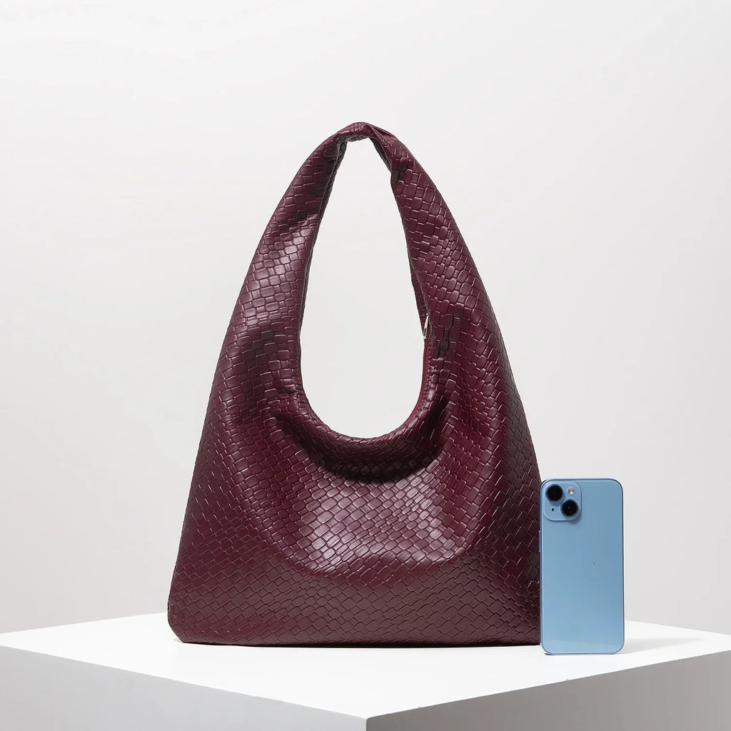 Große Halbmond-Schultertasche