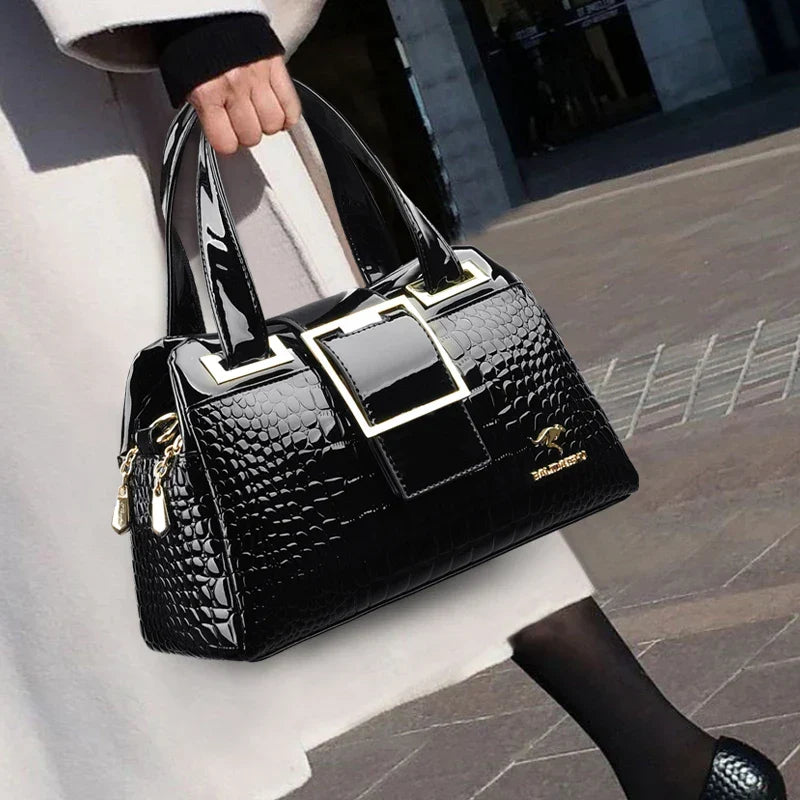 Große Lack-Tote-Tasche