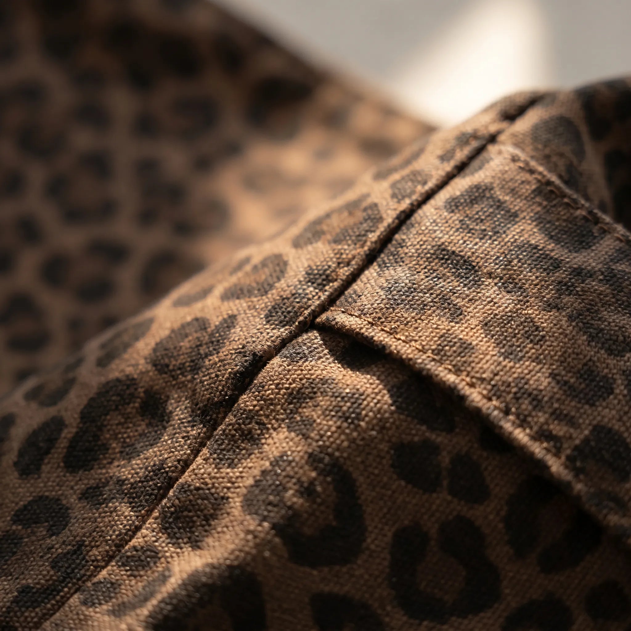 Leopelle Großes Leoparden-Print Schultertasche