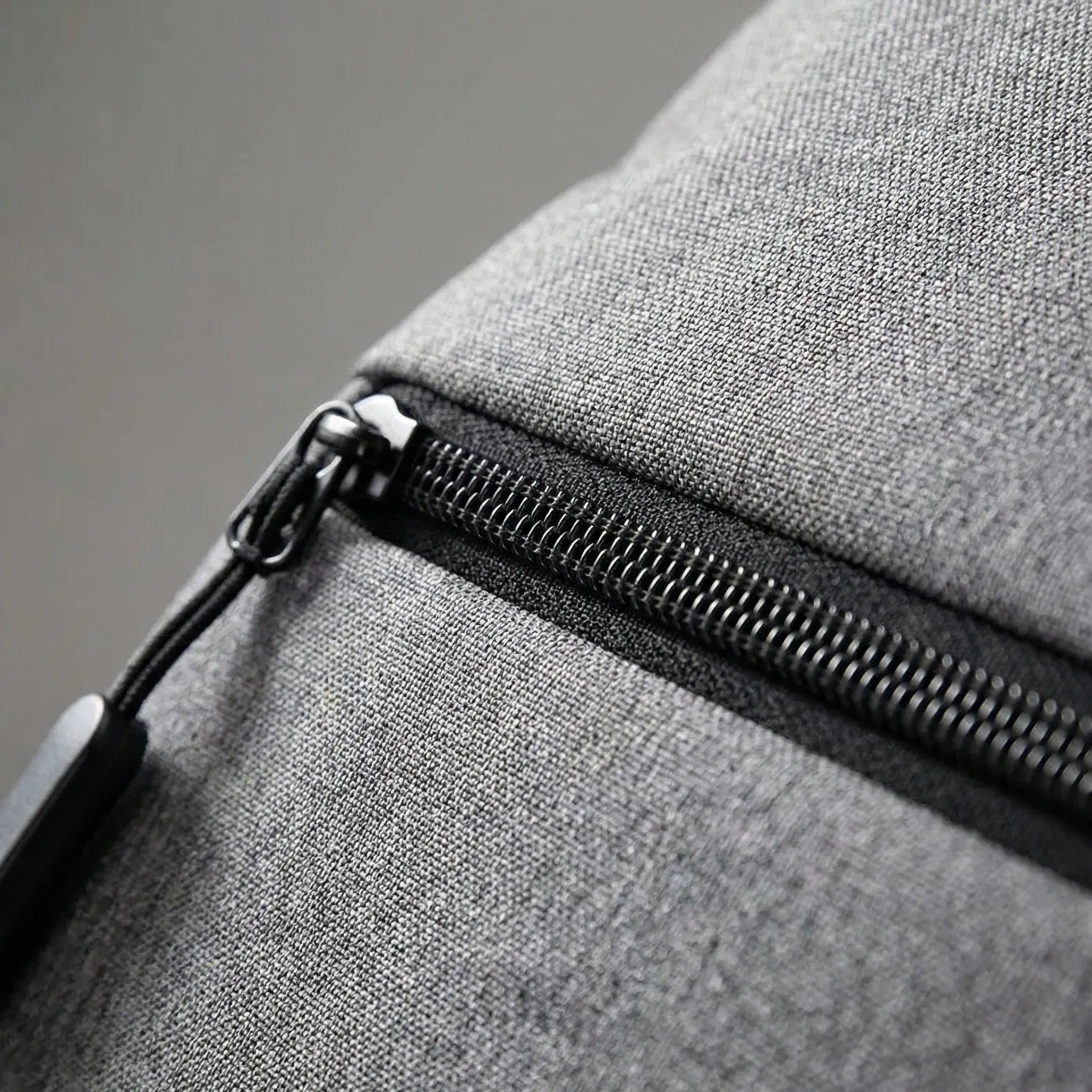 Packivo Wasserabweisender Laptop-Rucksack mit USB-Port