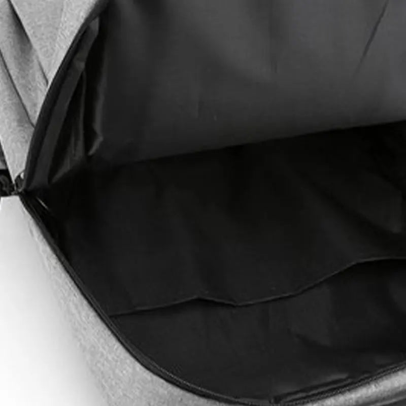 Packivo Wasserabweisender Laptop-Rucksack mit USB-Port