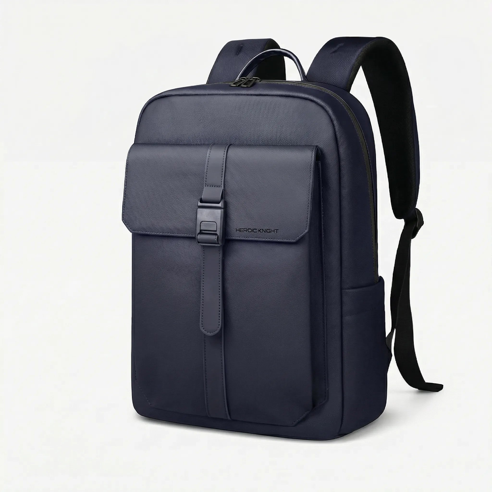 Pavone Wasserabweisendes Laptop-Rucksack mit Klappverschluss