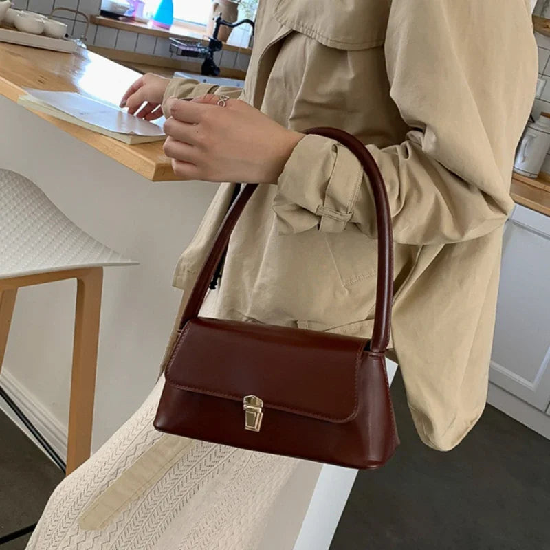 Retro Schulterhandtasche mit Überschlag