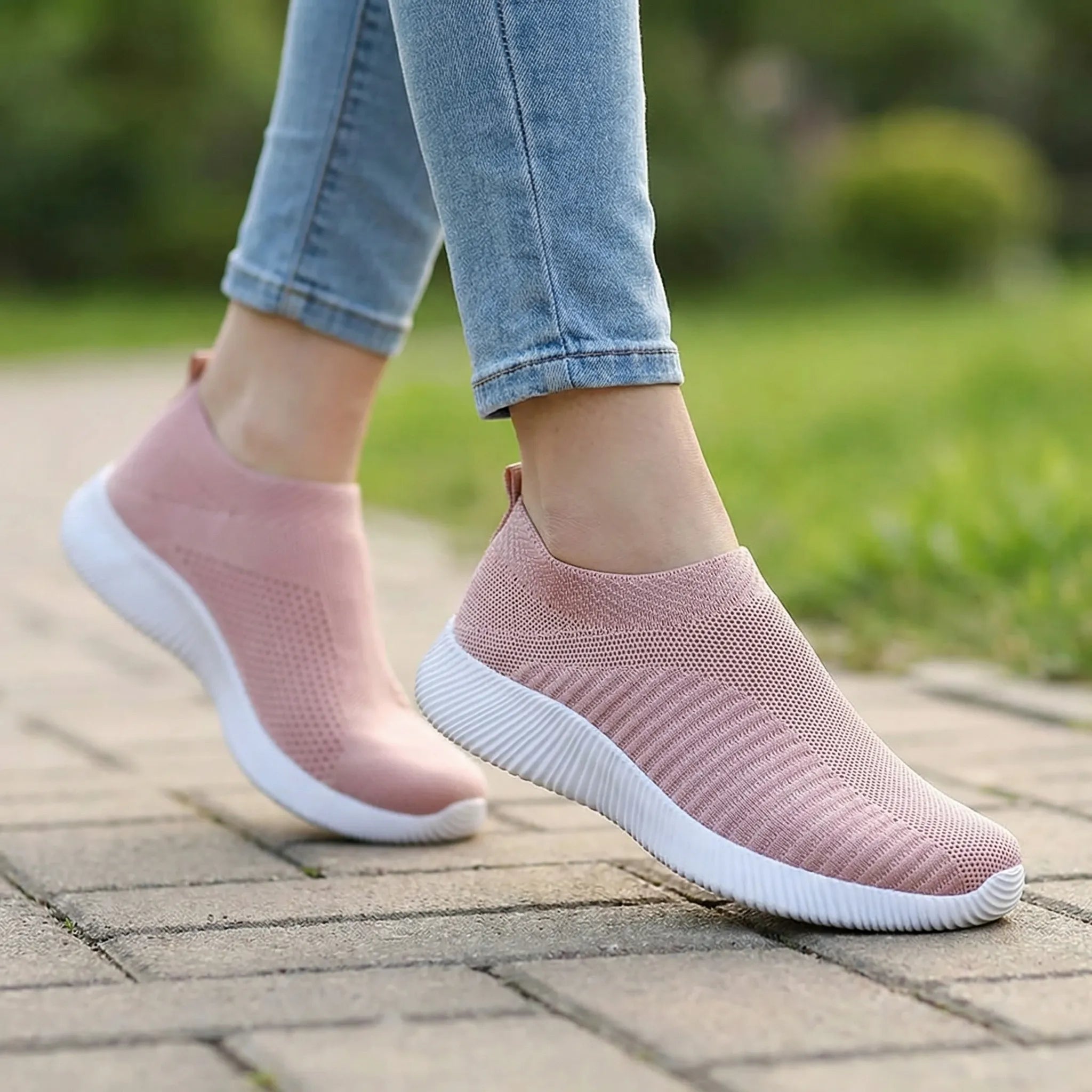 Slipova Slip-On Socken-Stil Walkingschuh