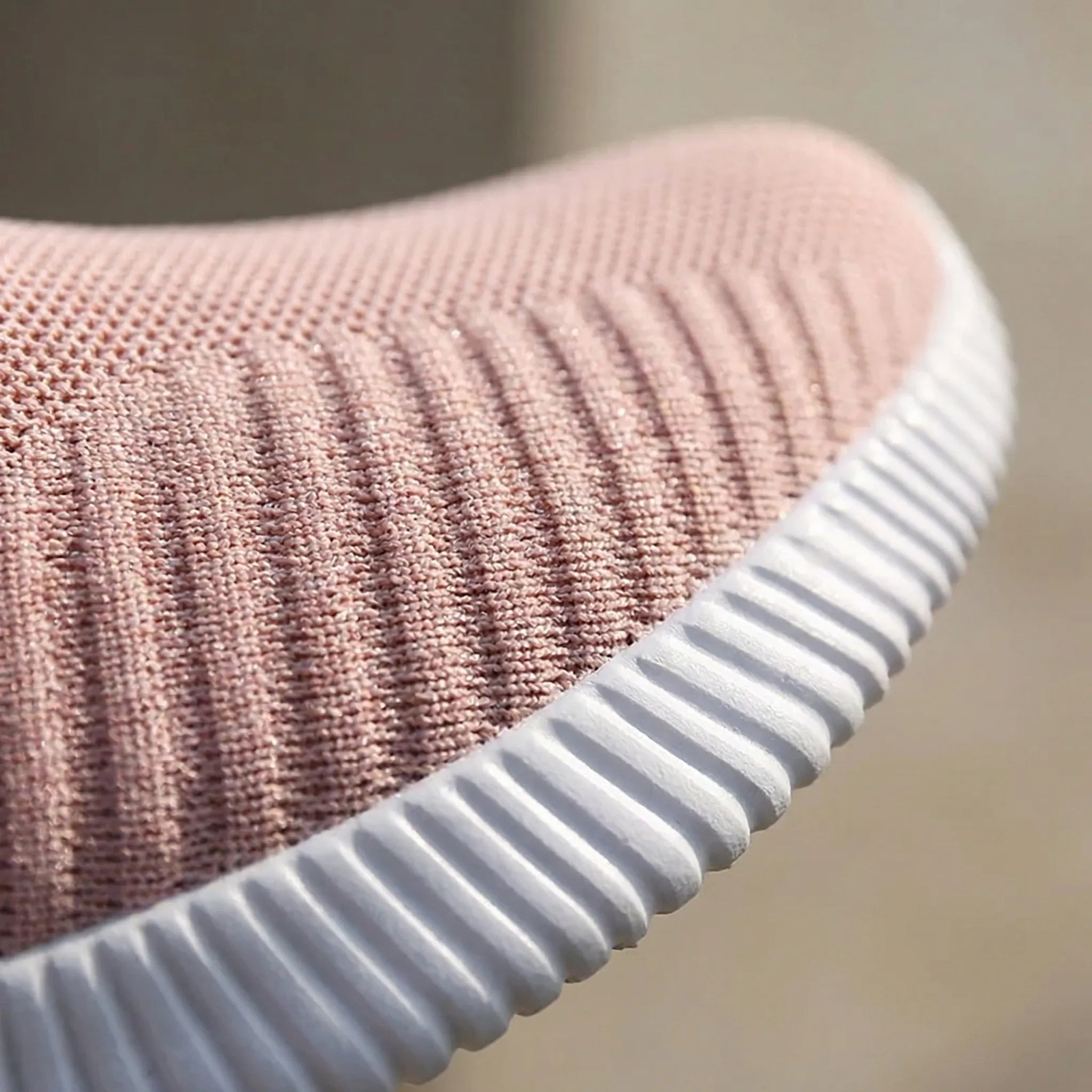 Slipova Slip-On Socken-Stil Walkingschuh