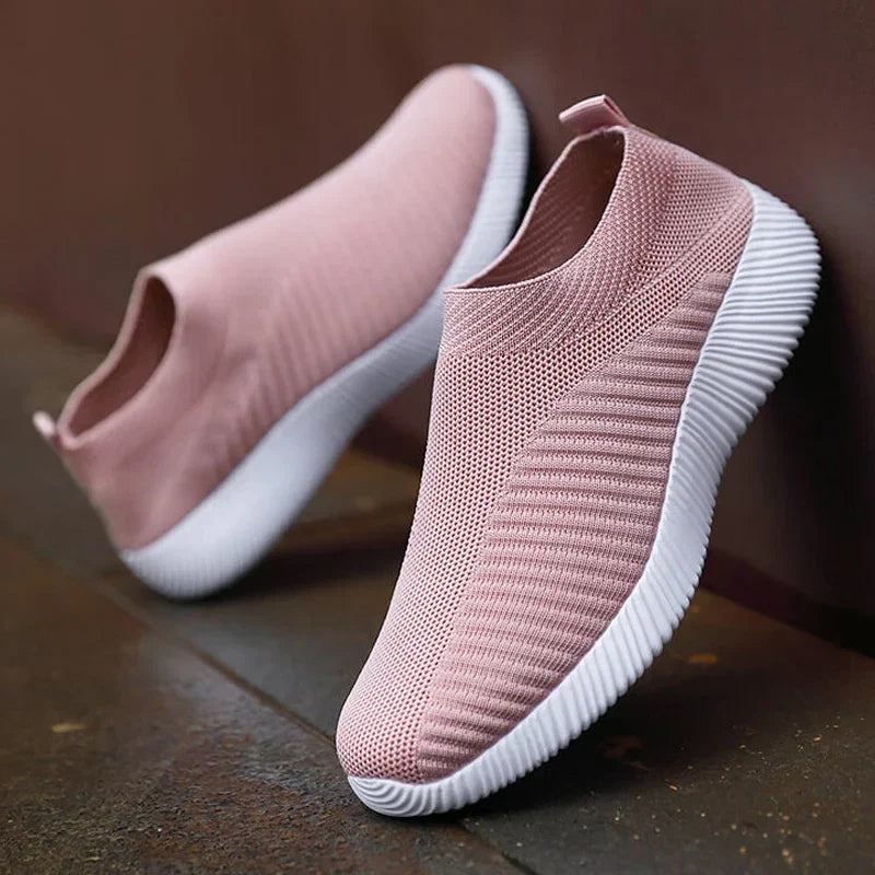Slipova Slip-On Socken-Stil Walkingschuh
