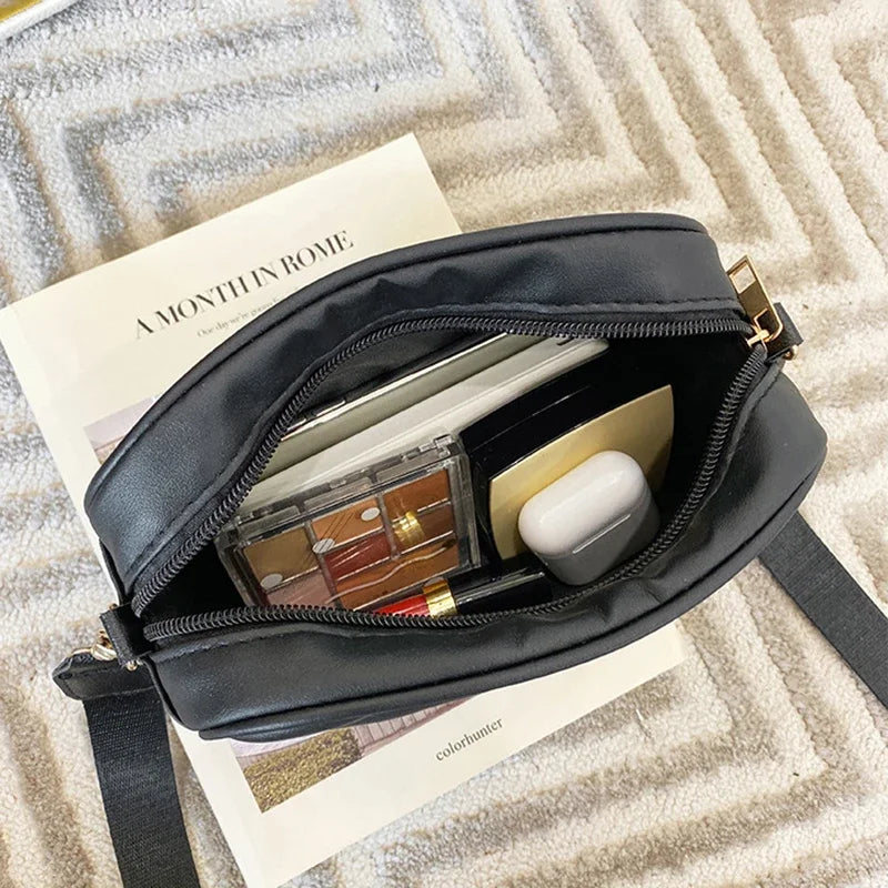 Kleine gesteppte Crossbody-Tasche